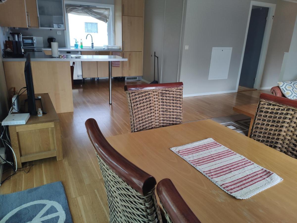 Feelhome Apartment 4- Bedroms Njords Veg トロムソ エクステリア 写真